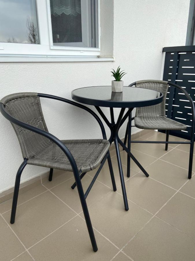 Focus Apartament Floreşti Zewnętrze zdjęcie